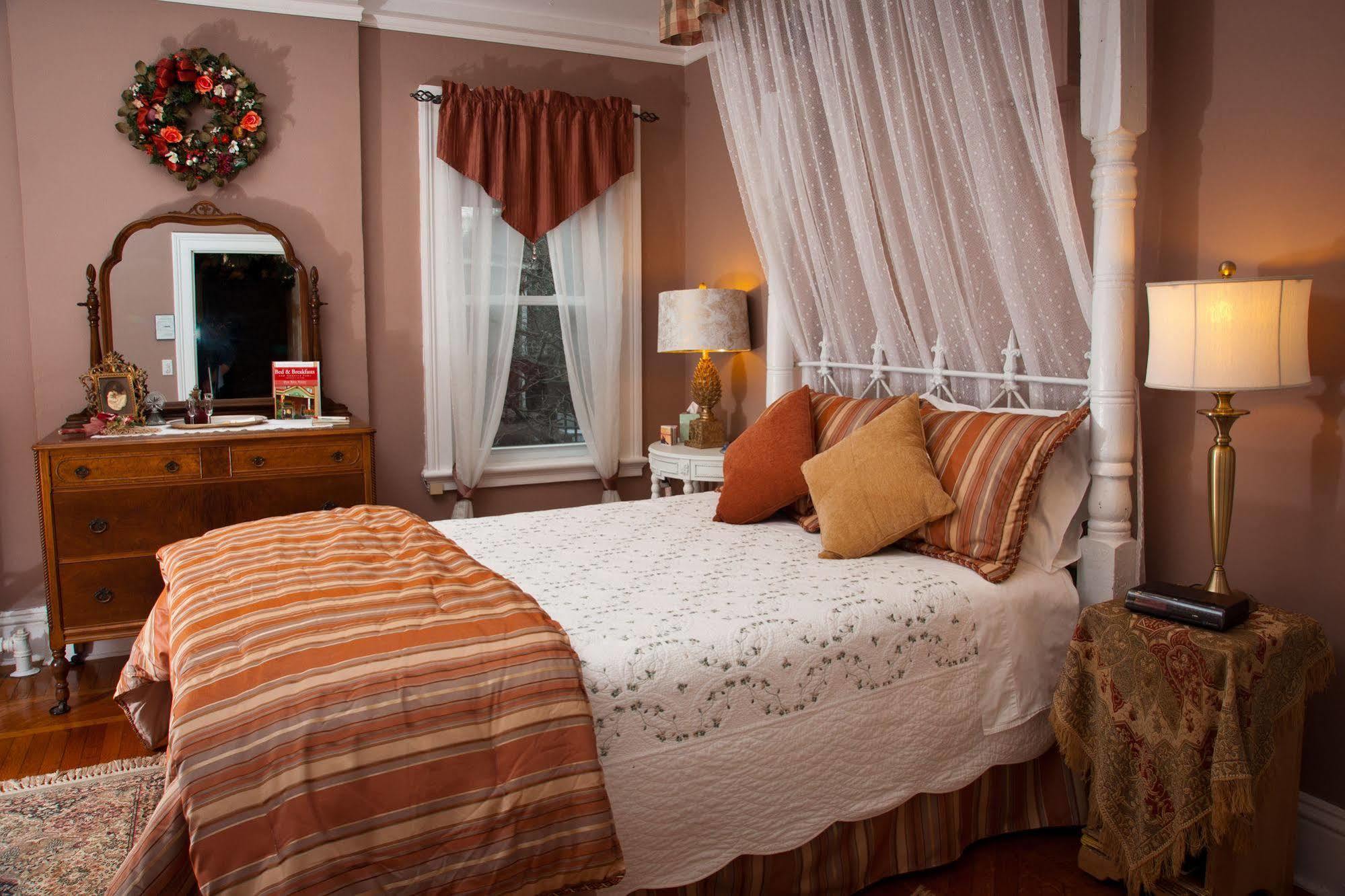 Bricktown Inn Haverstraw Exterior foto