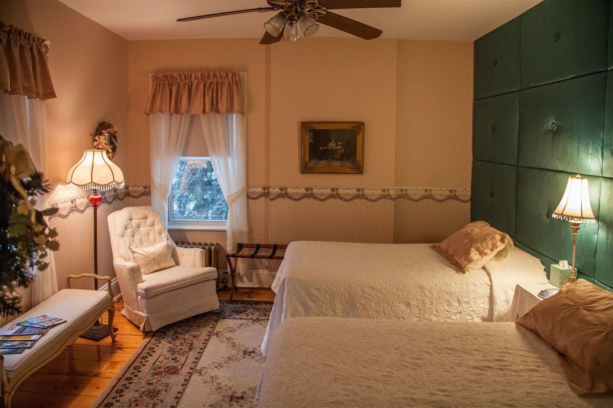 Bricktown Inn Haverstraw Exterior foto