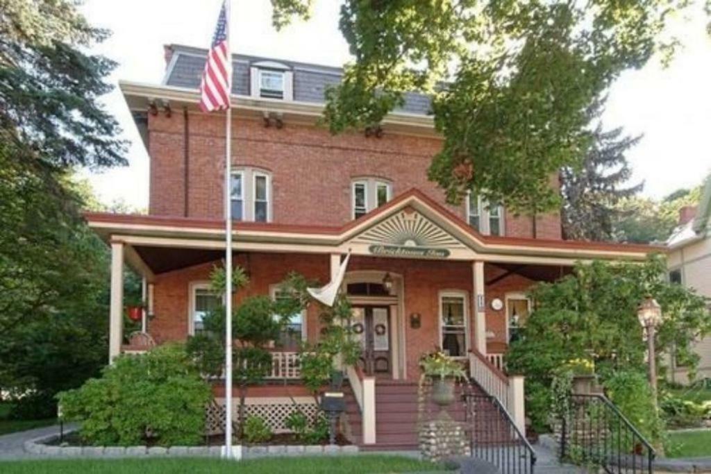 Bricktown Inn Haverstraw Exterior foto